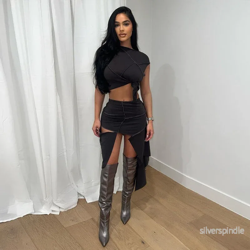 Emma | Enfärgad Ärmlös Crop Top och Mellanlång Kjol Emma | Enfärgad Ärmlös Crop Top och Mellanlång Kjol
