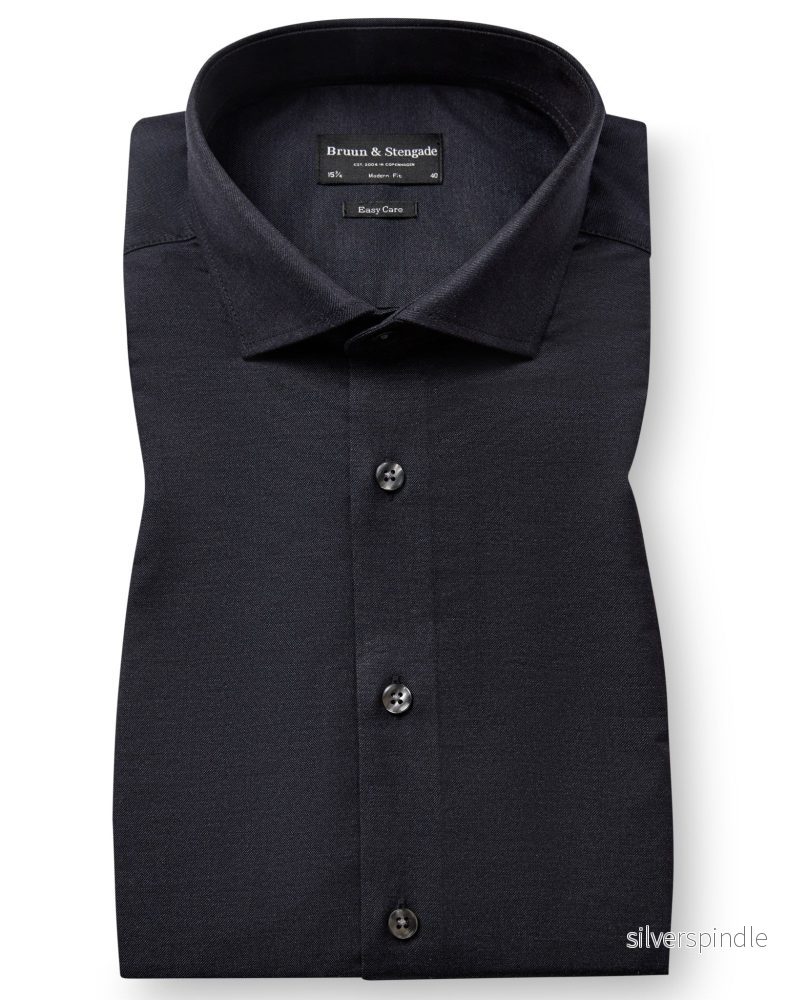 BS Markkanen Modern Fit Skjorta – Navy BS Markkanen Modern Fit Skjorta – Navy