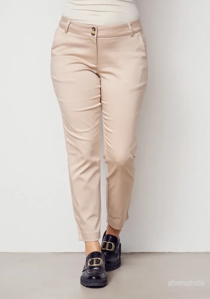 Isay Chino Pant – Sand Isay Chino Pant – Sand