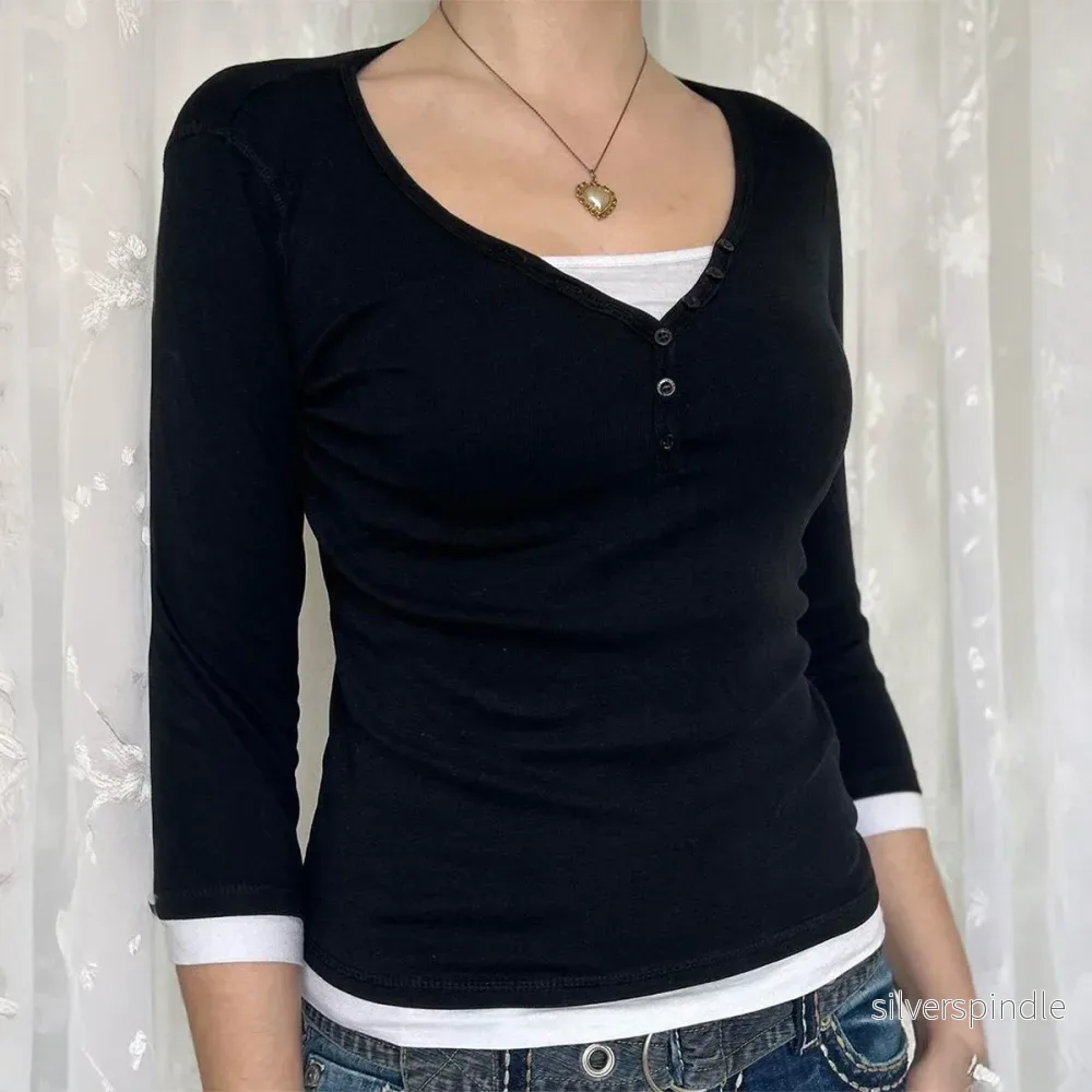 Sophia | Slim Fit Långärmad T-Shirt med Elegant Design - Bild 2