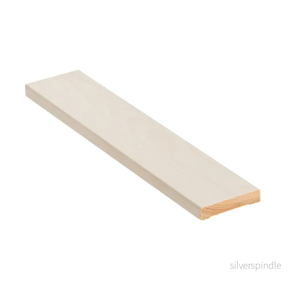 Täcklist 12x42x3300, Furu, Vitlackad