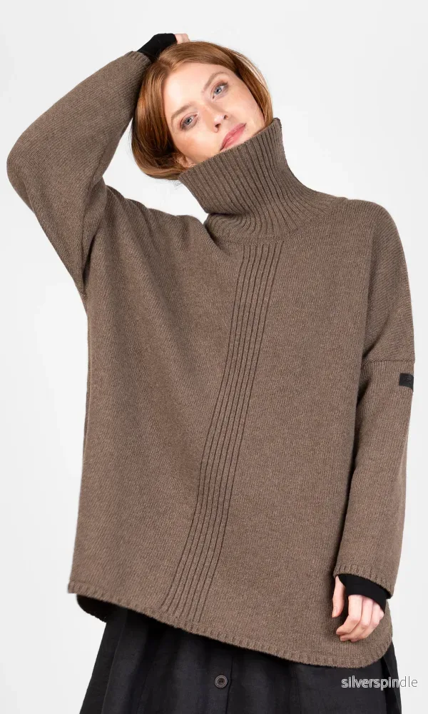 Ulltröja med polokrage, oversize Ulltröja med polokrage, oversize