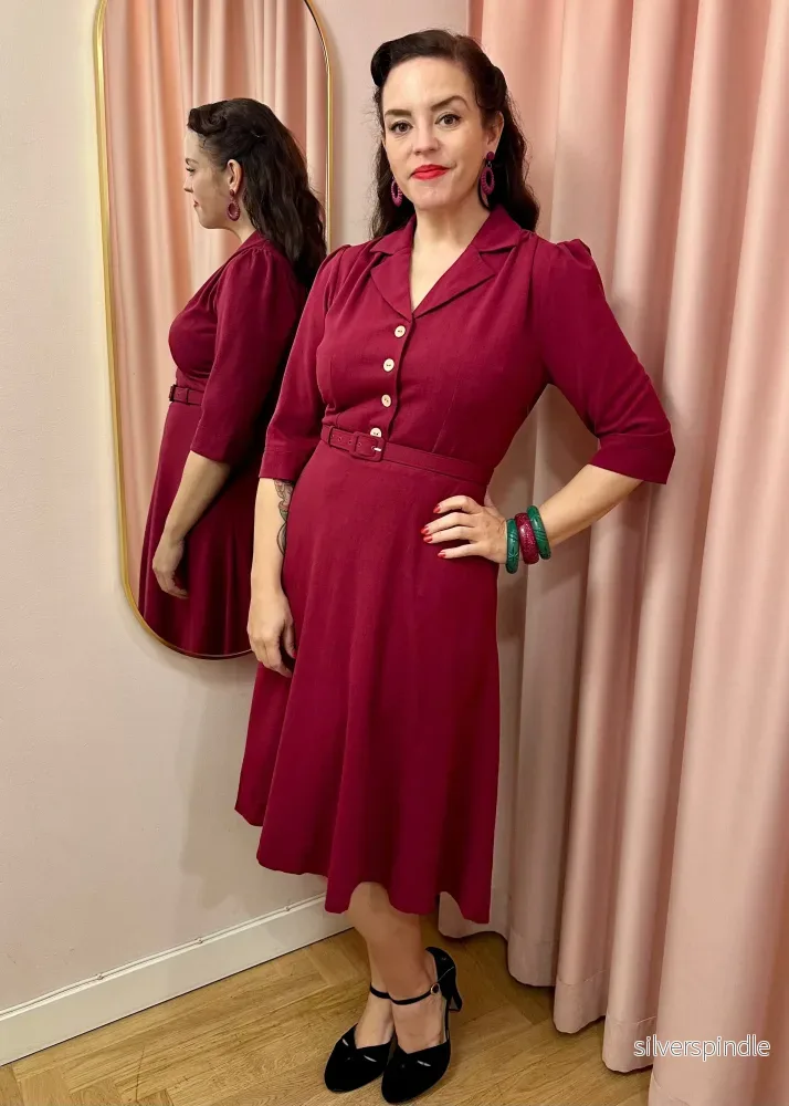 Betty kortärmad skjortklänning - berry - Bild 3
