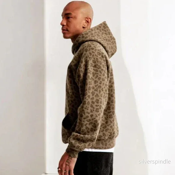 Oliver | Vinter Leopardmönstrad Hoodie med Avslappnad Passform - Bild 2