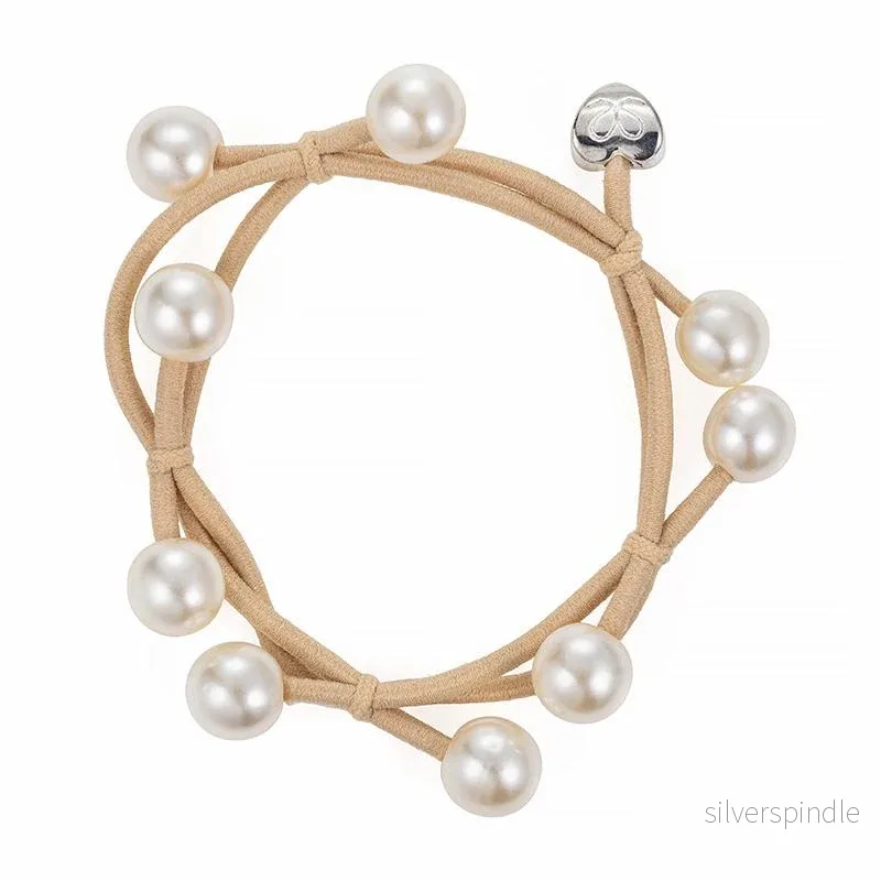 PEARL CLUSTER SAND