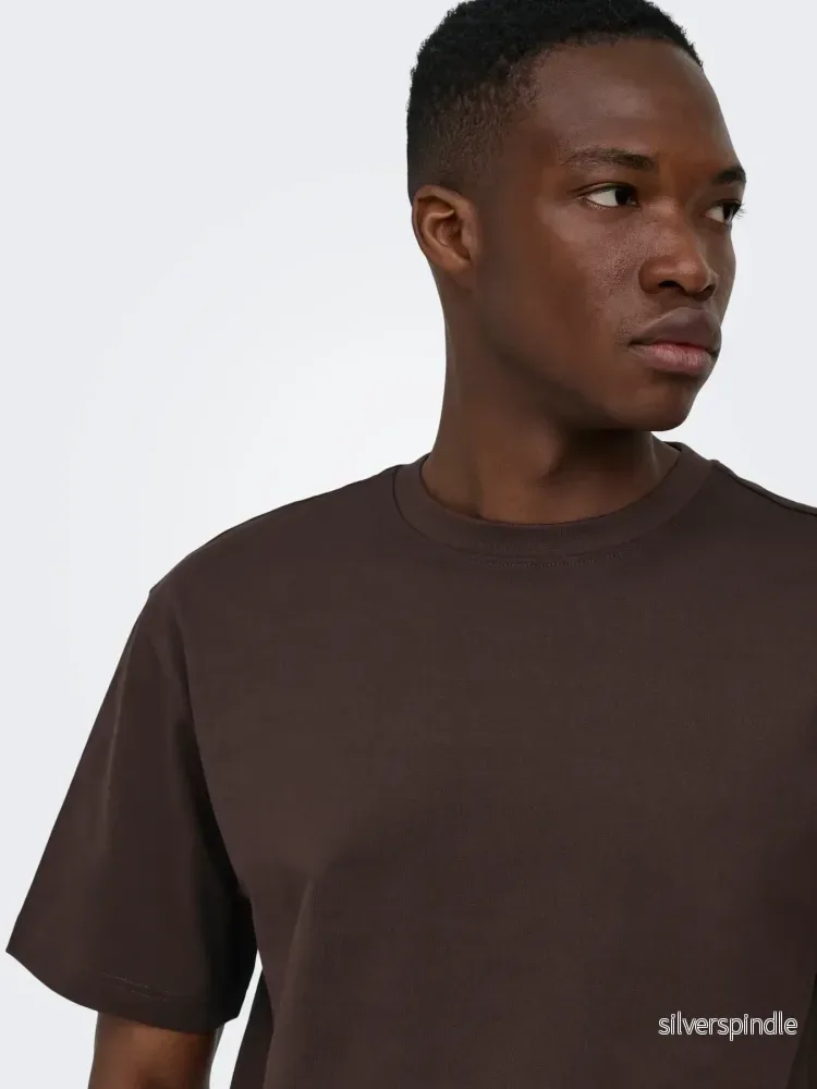 FRED RLX TEE – COFFEE BEAN FRED RLX TEE – COFFEE BEAN