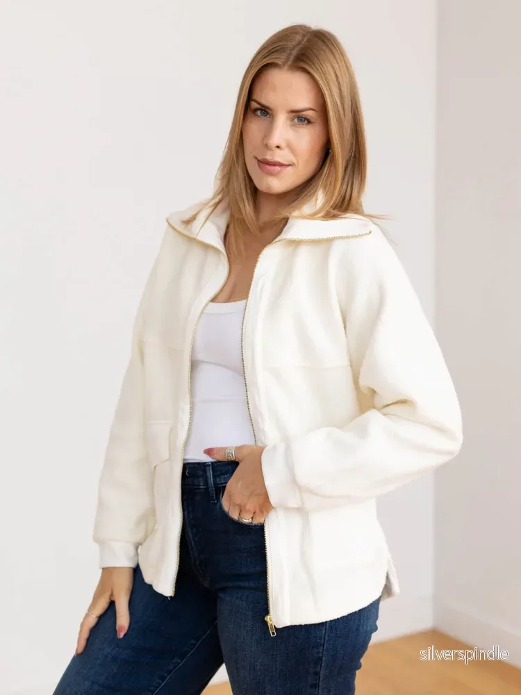 Sophia | Elegant Långärmad Höstjacka Dam Med Praktiska Funktioner Sophia | Elegant Långärmad Höstjacka Dam Med Praktiska Funktioner