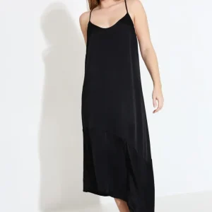 LIONA DRESS RDF – Svart