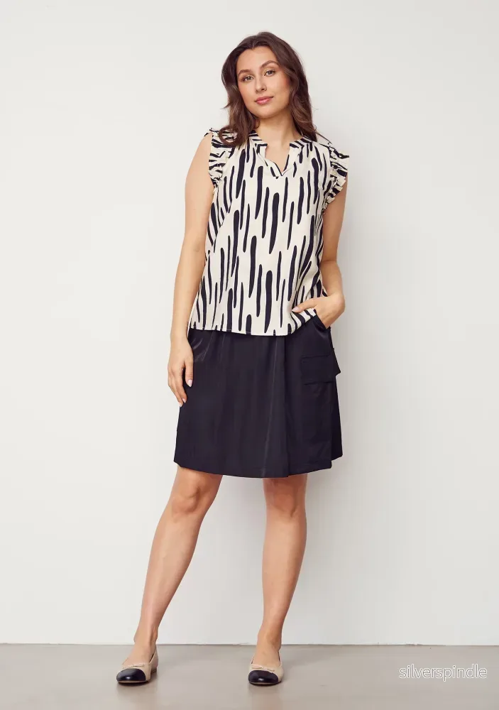 Ane Top – Black Brushstrokes Ane Top – Black Brushstrokes