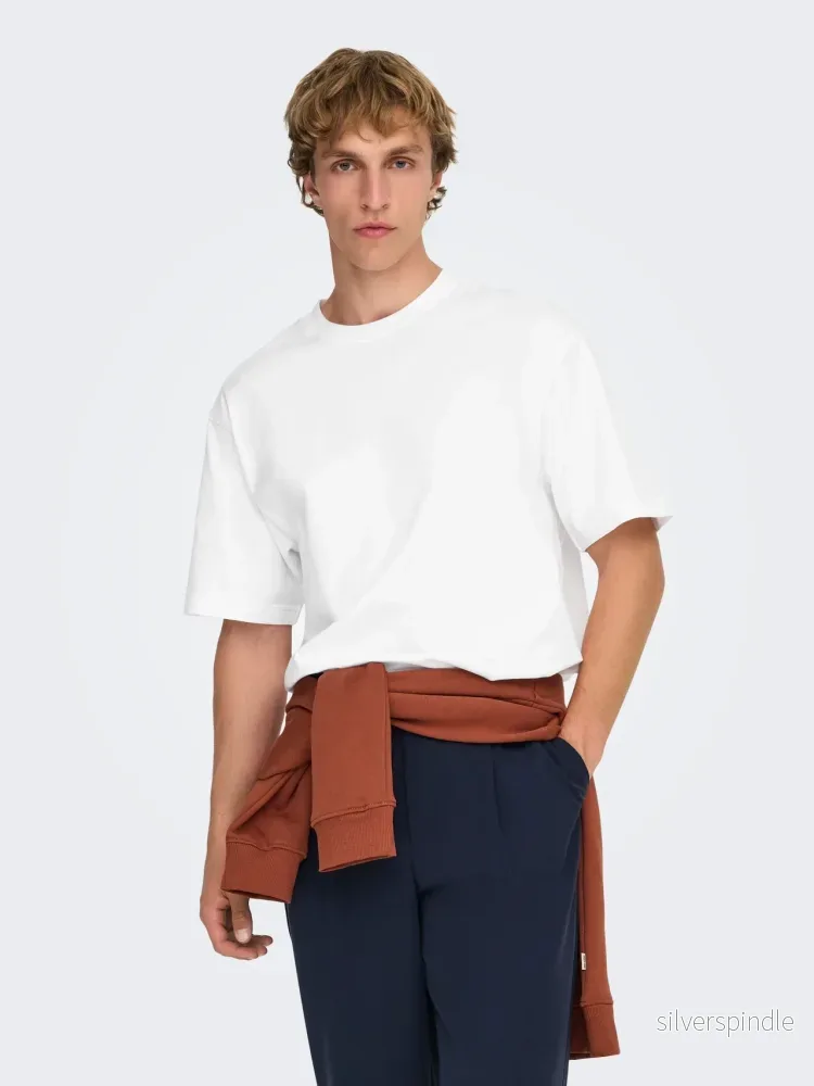 FRED RLX TEE – WHITE FRED RLX TEE – WHITE