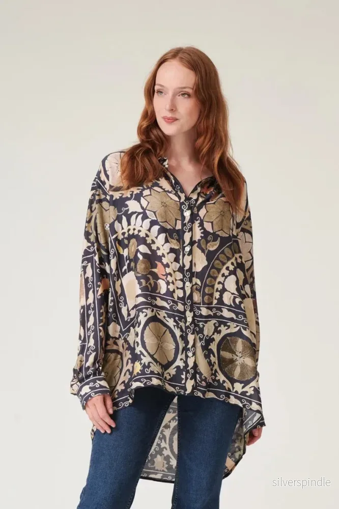 Oversized shirt Oversized shirt