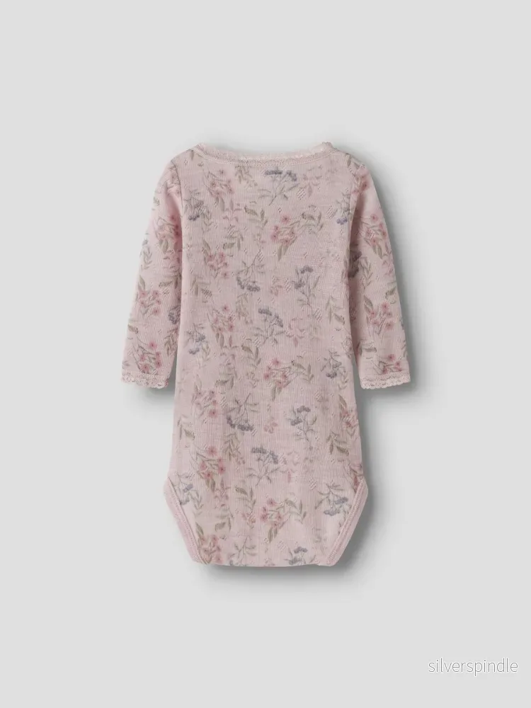 Wang 100% Merinoull Body Med Blommor - Bild 2