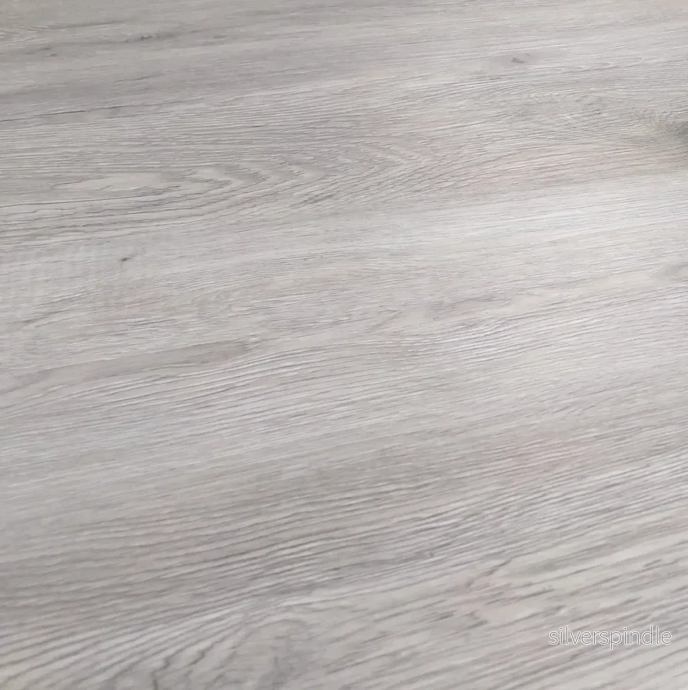 Vinylplanka SPC+EVA Ljus Grunden 5591SE 2,79m² Vinylplanka SPC+EVA Ljus Grunden 5591SE 2,79m²
