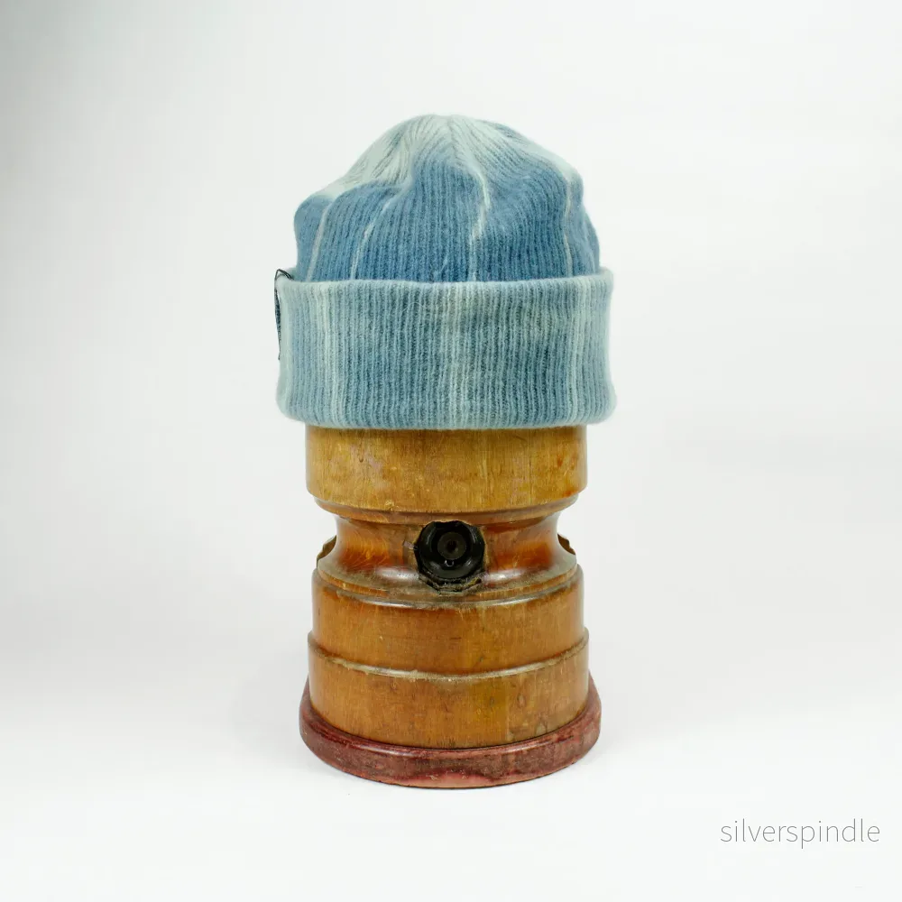 Batik Indigo Beanie Nr. 05 Batik Indigo Beanie Nr. 05