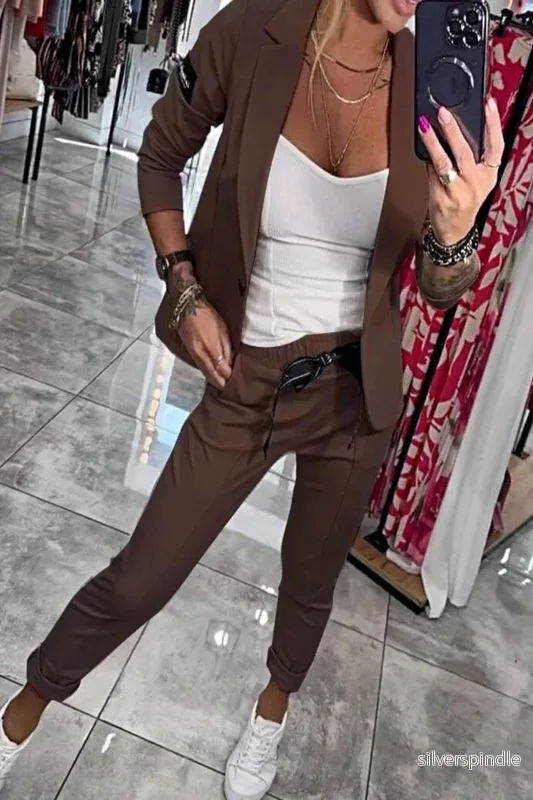 Sofia | Elegant Lätt Tvådelat Set med Kavaj och Stretchbyxor - Bild 3