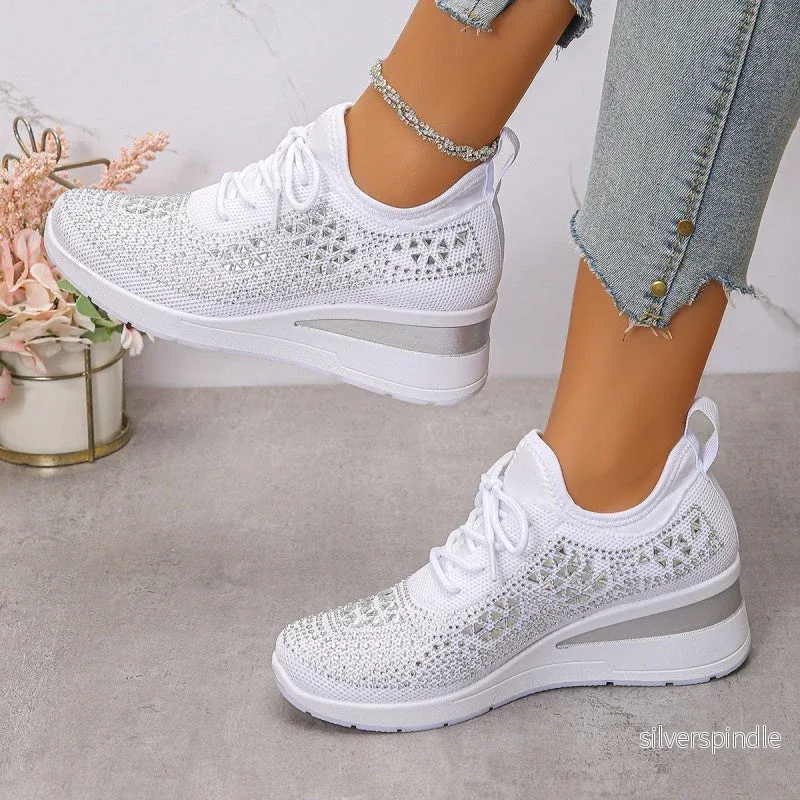 Emma | Stödjande Sneakers med Strassdetaljer
