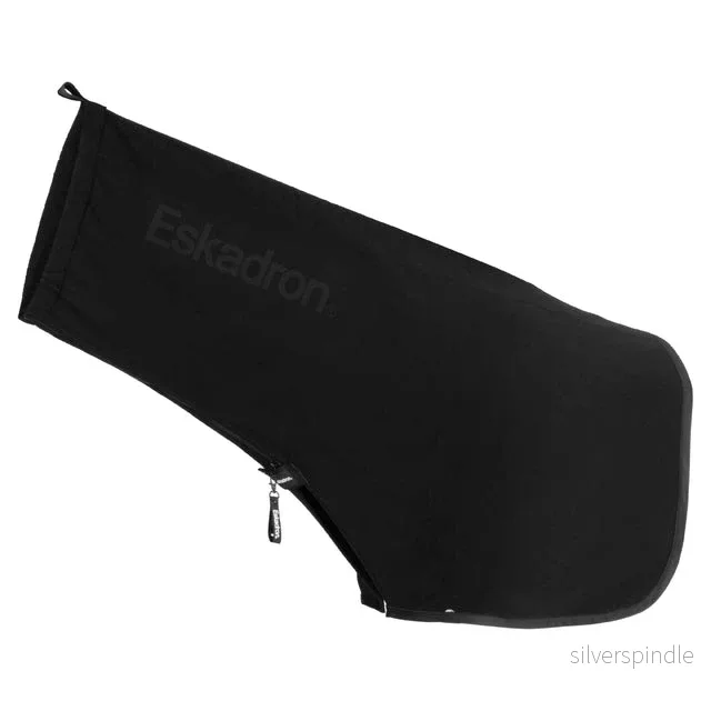 Eskadron ZIP Neck Halstäcke Svart Eskadron ZIP Neck Halstäcke Svart