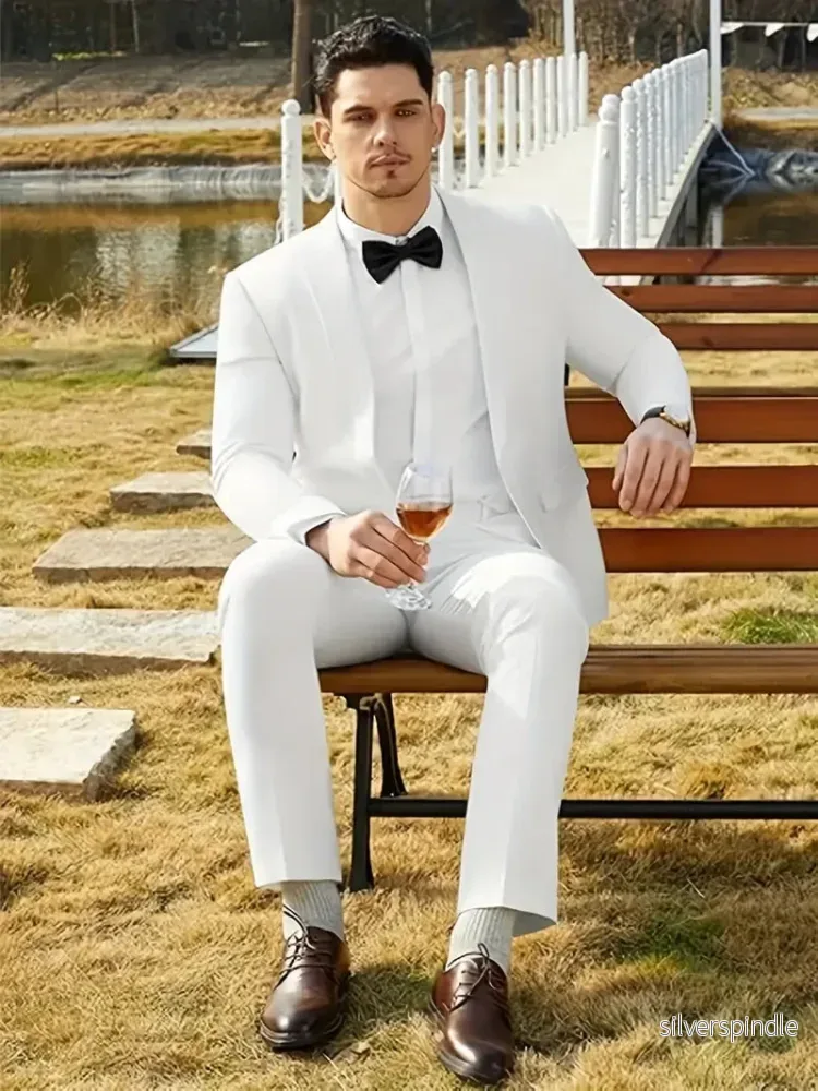 Elegant Vit Herrkostym | Tvådelad Kavaj och Byxor med Modern Passform | Perfekt för Vår/Sommar Evenemang - Bild 2