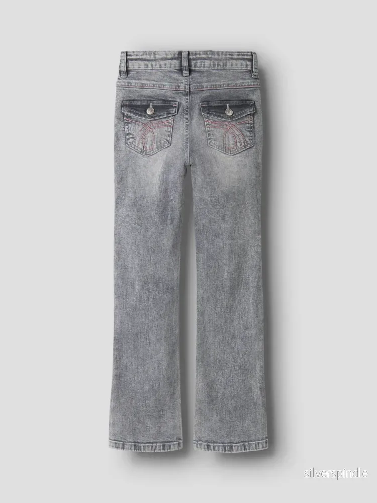 Bootcut jeans med dekorativa bakfickor - Bild 2