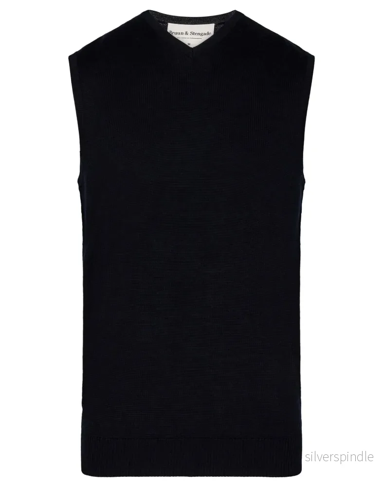 BS Merkur regular fit Stickad tröja – Navy BS Merkur regular fit Stickad tröja – Navy