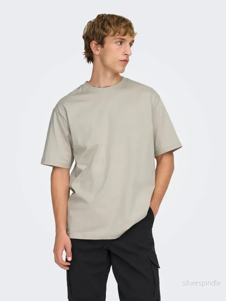 FRED RLX TEE – SILVER LINING FRED RLX TEE – SILVER LINING