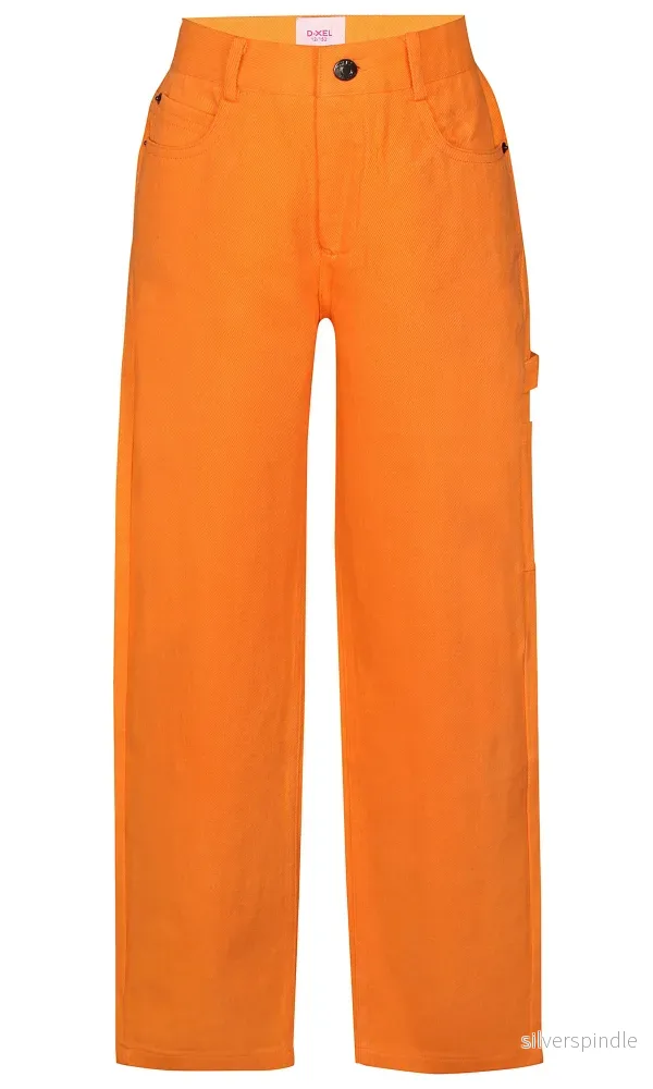 Färgade Jeans – wide Färgade Jeans – wide