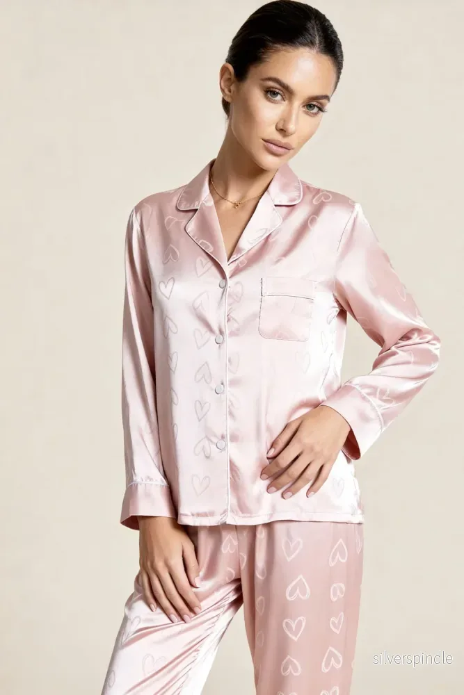 Mia | Elegant Satin Pyjamas Set med Hjärtmönster för Dam - Bild 3