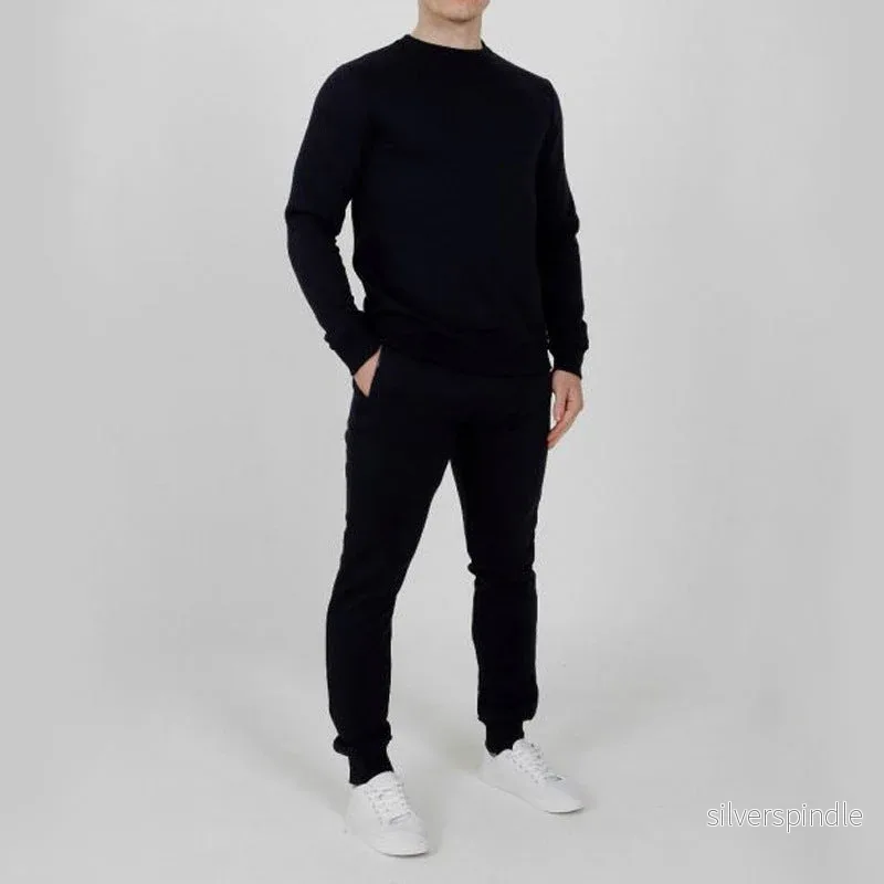Oliver | Slim Fit Långärmad Sportset för Aktiv Livsstil Oliver | Slim Fit Långärmad Sportset för Aktiv Livsstil