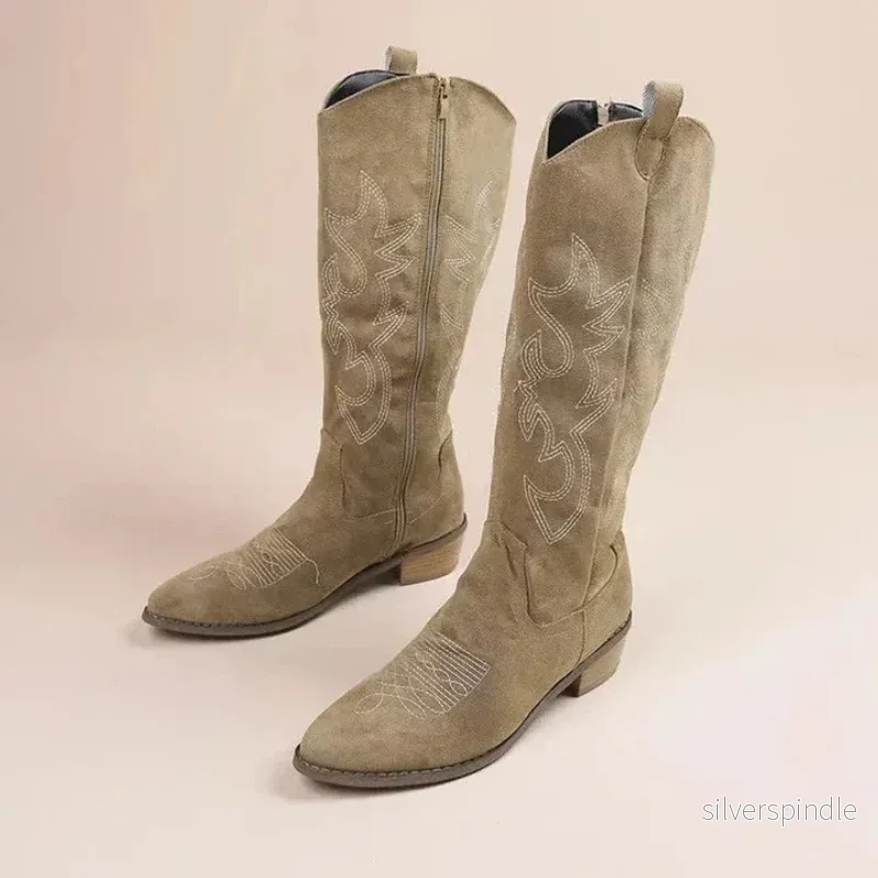 Höga Cowboystövlar med Broderi | Elegant Design och Halkfri Sula för Komfort och Stil - Bild 3