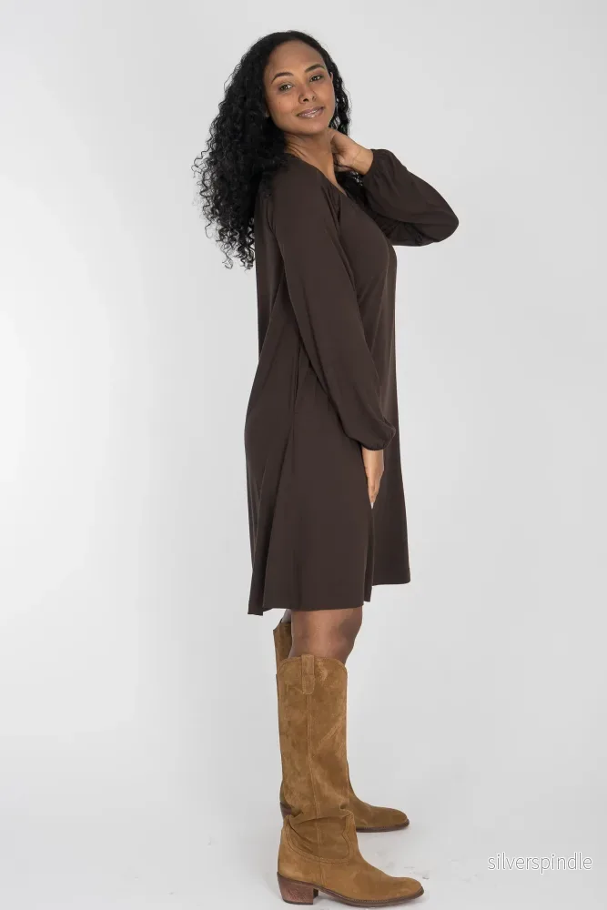 A-lined belted short jersey dress - Chocolate brown - Bild 2