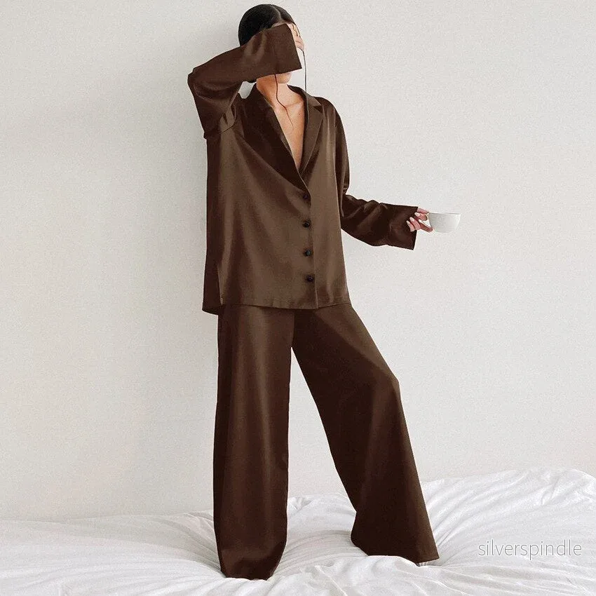 Lounge Collection | Pyjamasset för Kvinnor med Knappdesign och Loose Fit | Mjuk och Andningsbar för Komfort - Bild 2