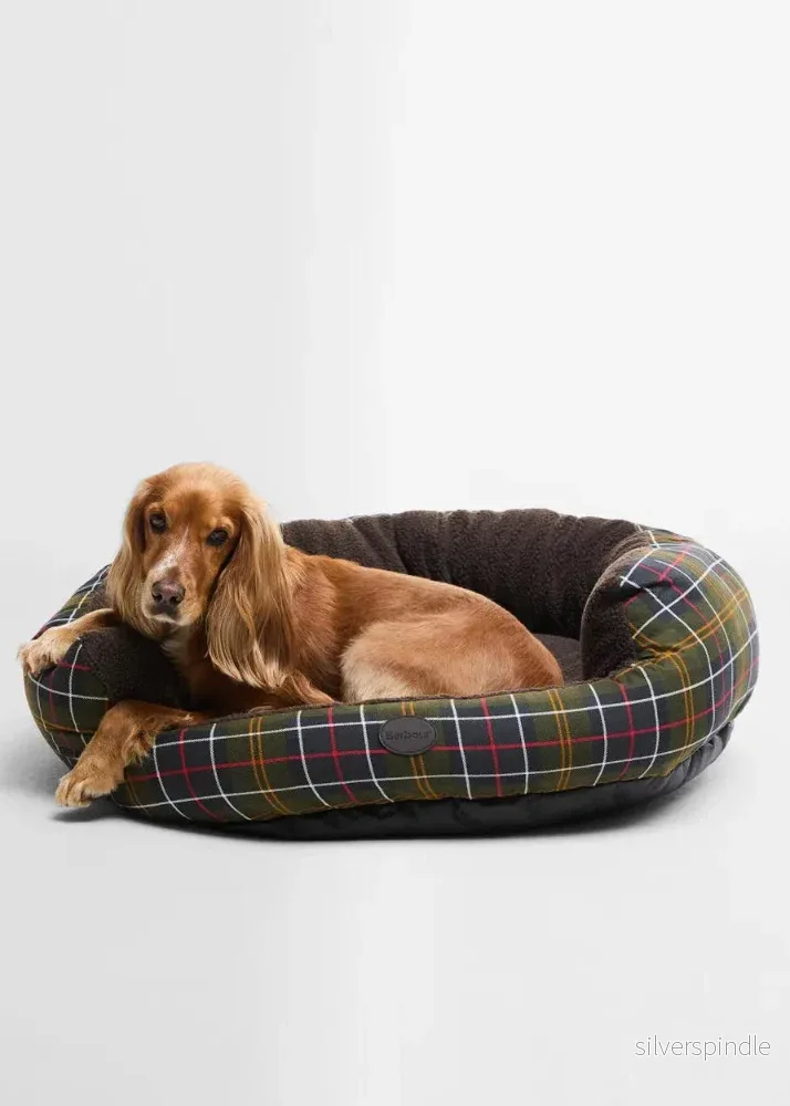 Barbour Dogs Snuggle Bed 35"