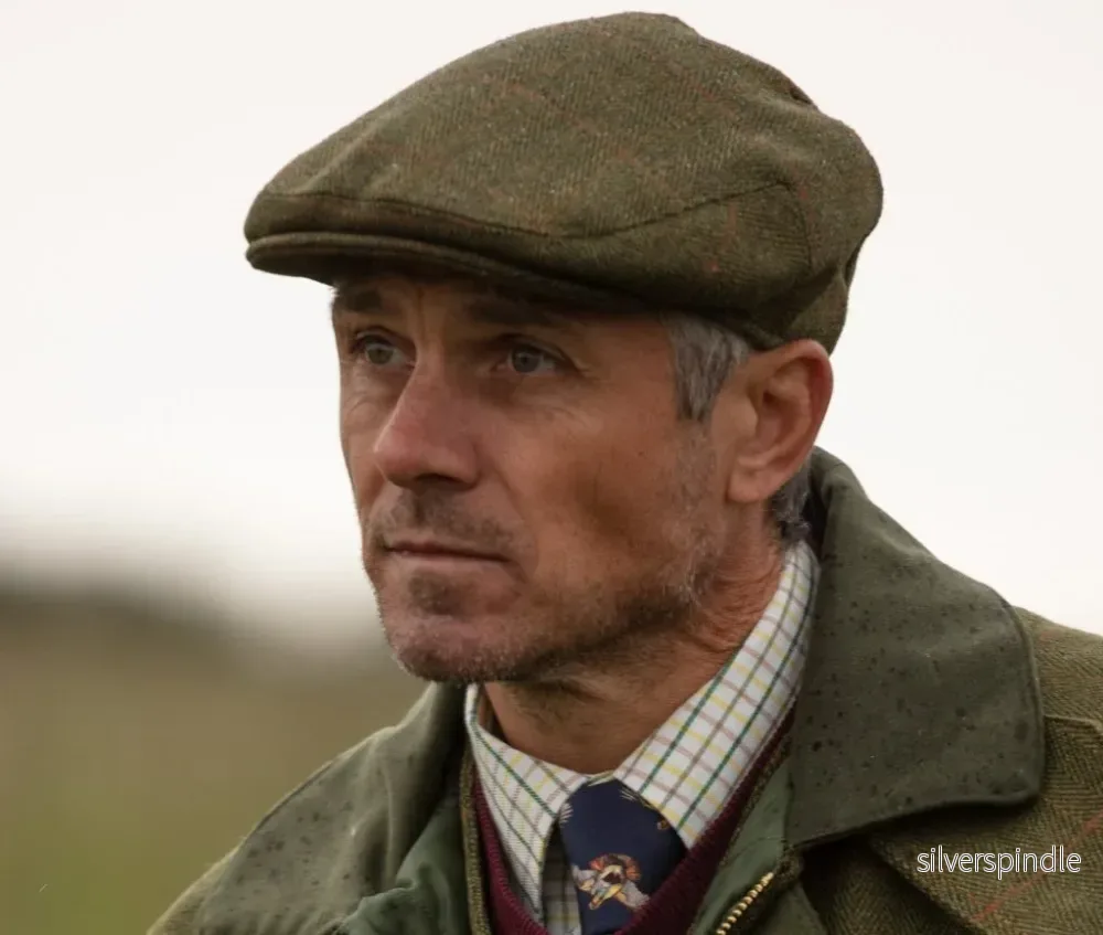Walker & Hawkes Windsor - tweedkeps flat cap