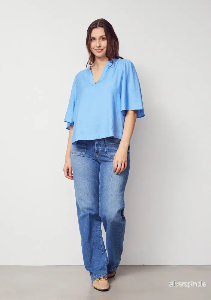Ane s/s Blouse – Spring Blue Ane s/s Blouse – Spring Blue