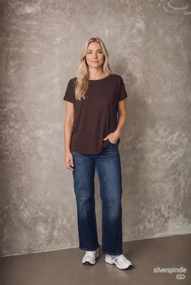 Nugga Viscose T-Shirt - Dark brown - Bild 2