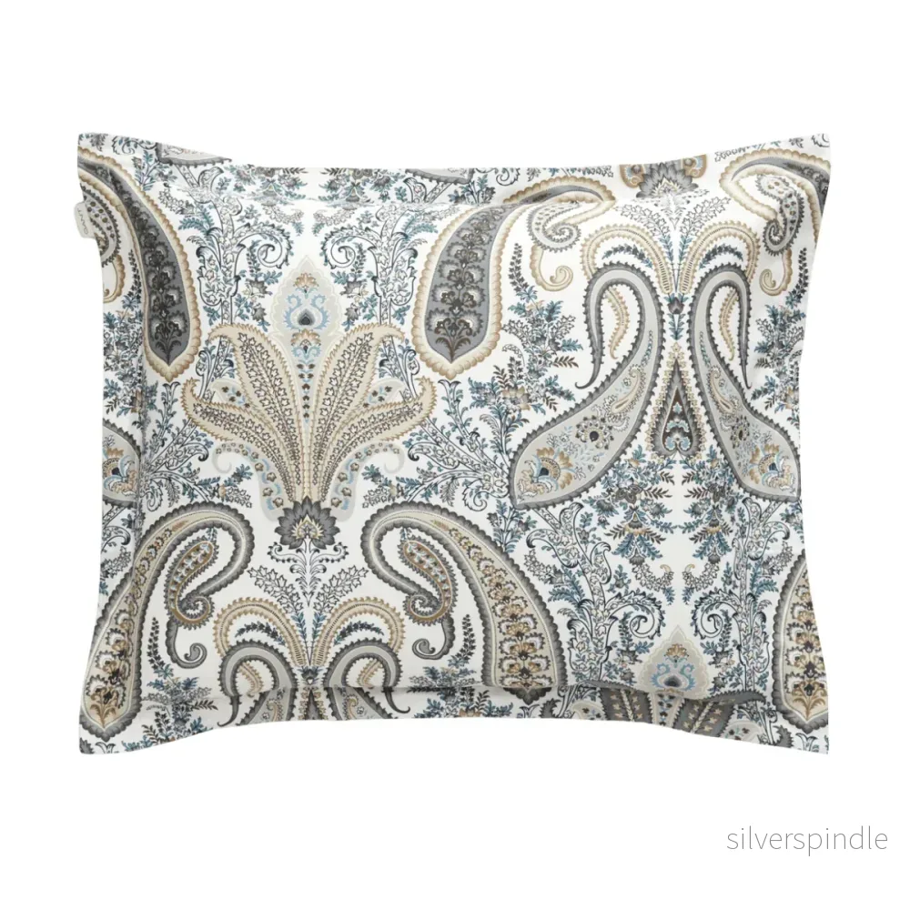 GANT Key West Paisley Örngott – Dark Putty GANT Key West Paisley Örngott – Dark Putty