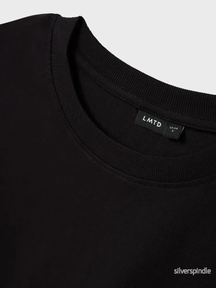 Svart T-shirt i ekologisk bomull - Bild 3