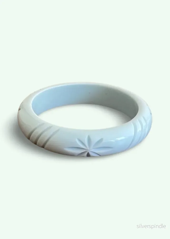 Smalt armband i 1950-talsstil - pastellblå