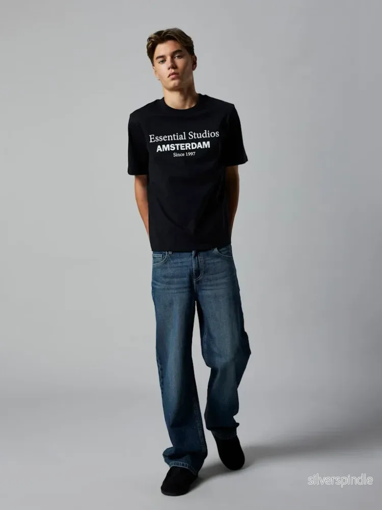 Svart T-shirt Svart T-shirt