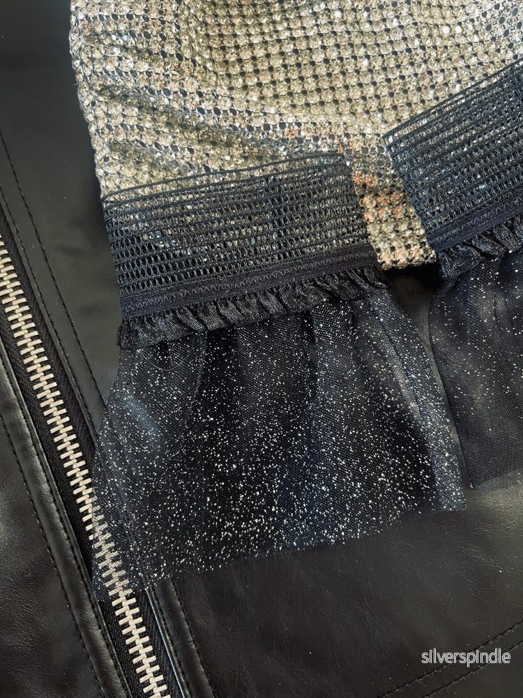 Black glitter wrist cuff - Bild 2