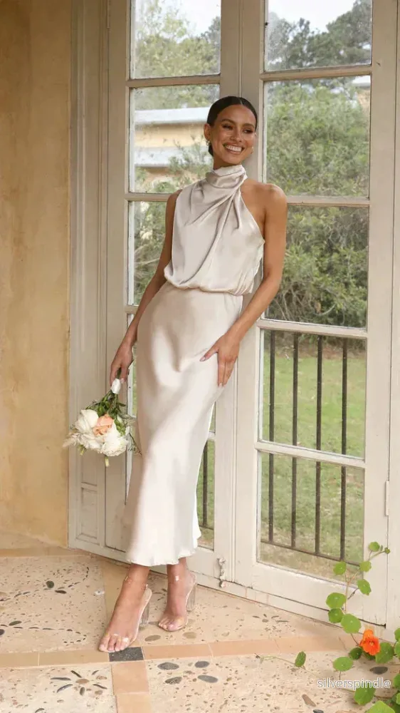 Elegant Klänning Dam | Halter Midi Klänning med Draperad Halsringning | Perfekt för Bröllop och Sommarfester