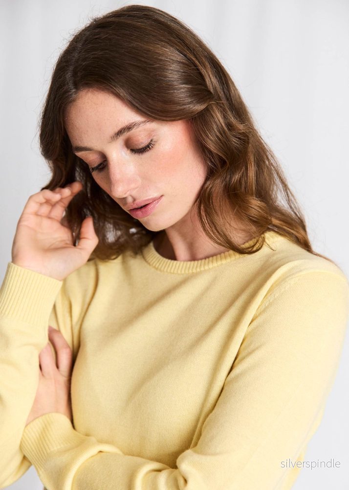 BS Debora Regular Fit Stickat - Dusty Yellow - Bild 3