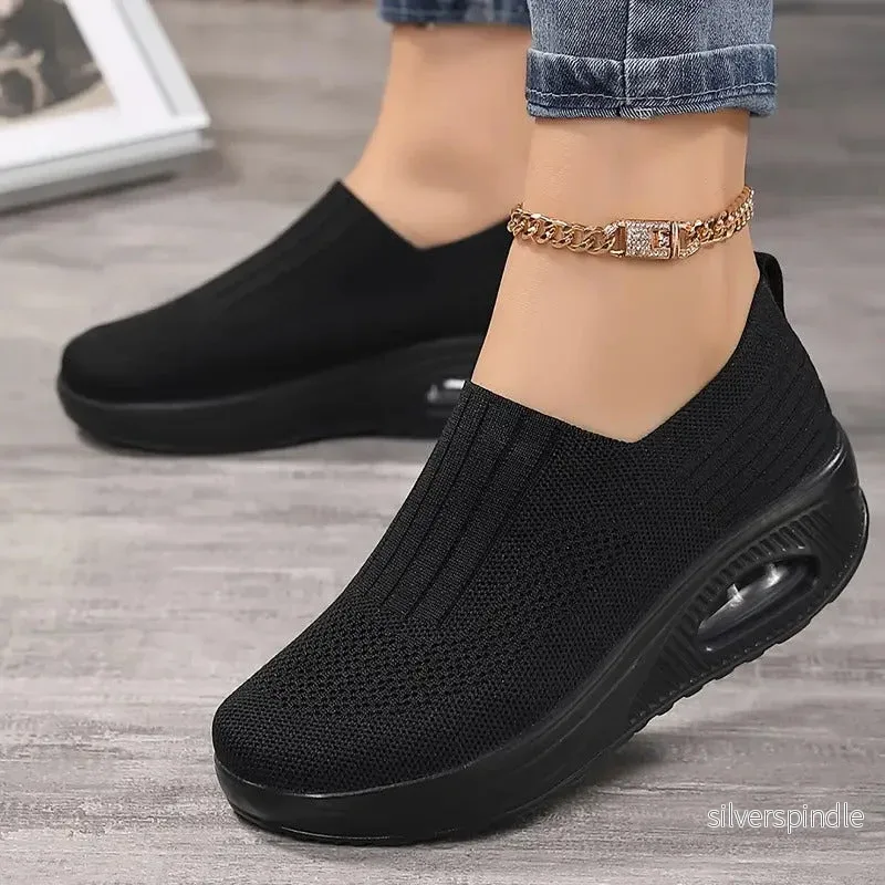 Emma | Bekväma Slip-On Sneakers med Fotvalvsstöd