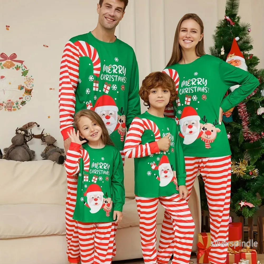 Familjepyjamas | Julpyjamas med Jultomte och Randiga Byxor | Mysigt Set för Koordinerad Jultradition - Bild 3