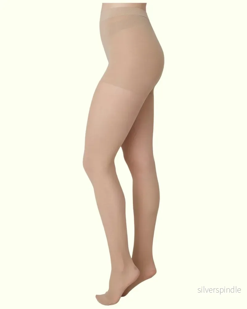 Moa control tights 20 den – svart (ONLINE EXCLUSIVE) Moa control tights 20 den – svart (ONLINE EXCLUSIVE)