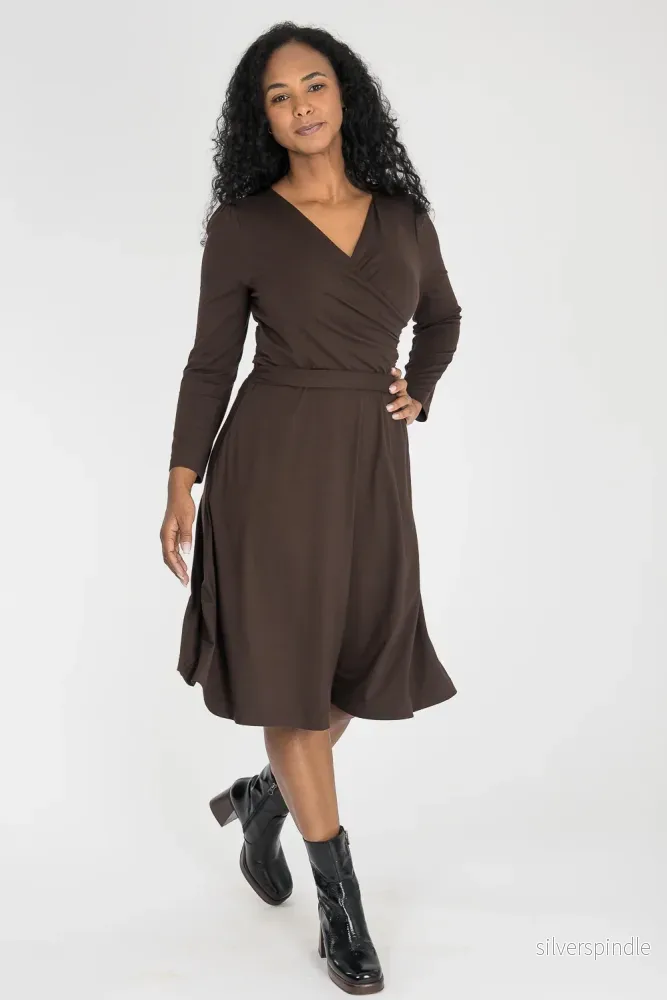 Ready to go short jersey dress – Chocolate Brown