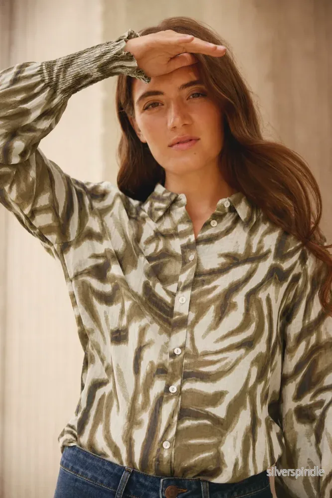 Lotta Smock Shirt – Khaki Flow Lotta Smock Shirt – Khaki Flow