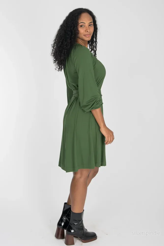 A-lined belted short jersey dress - Forrest green - Bild 2