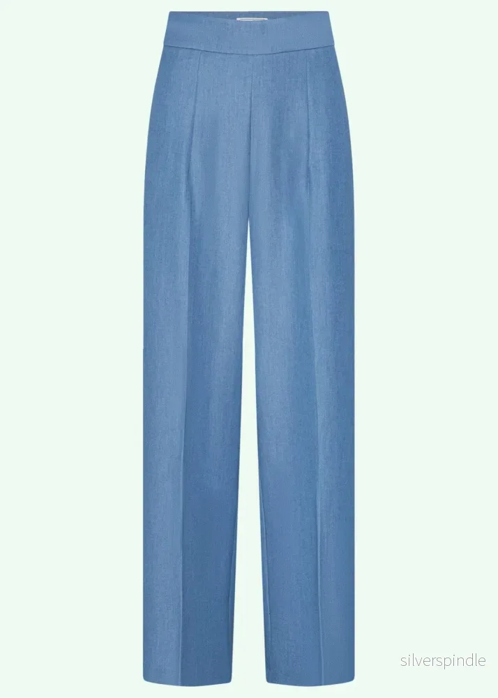 Billie byxor med hög midja – ljus denimblå (sommarversion) Billie byxor med hög midja – ljus denimblå (sommarversion)