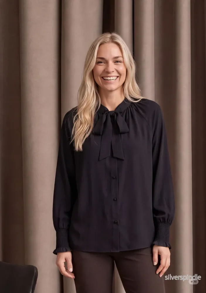 Konnie Deco Shirt – Black
